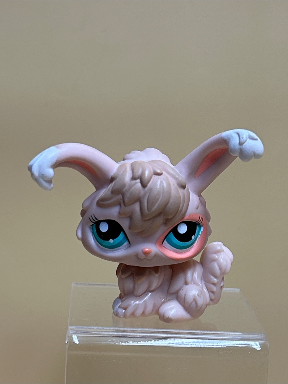 LPS Littlest Pet Shop #1471 Light Brown, Peach Angora Rabbit, Blue Eyes 2007